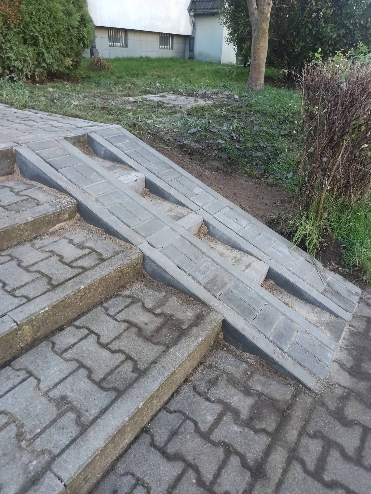 Wykonany podjazd - rzut boczny