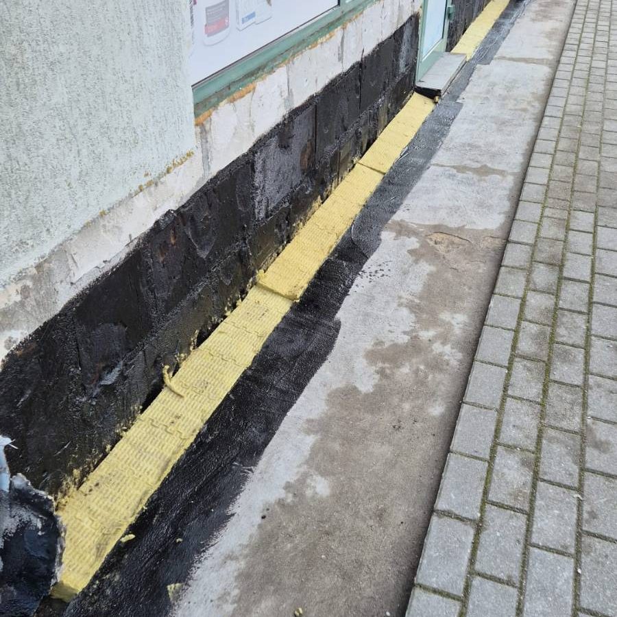 Wykonanie podkładu pod dalszą izolację